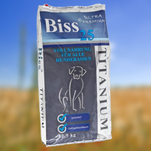 Biss 25 Titanium hrana za pse